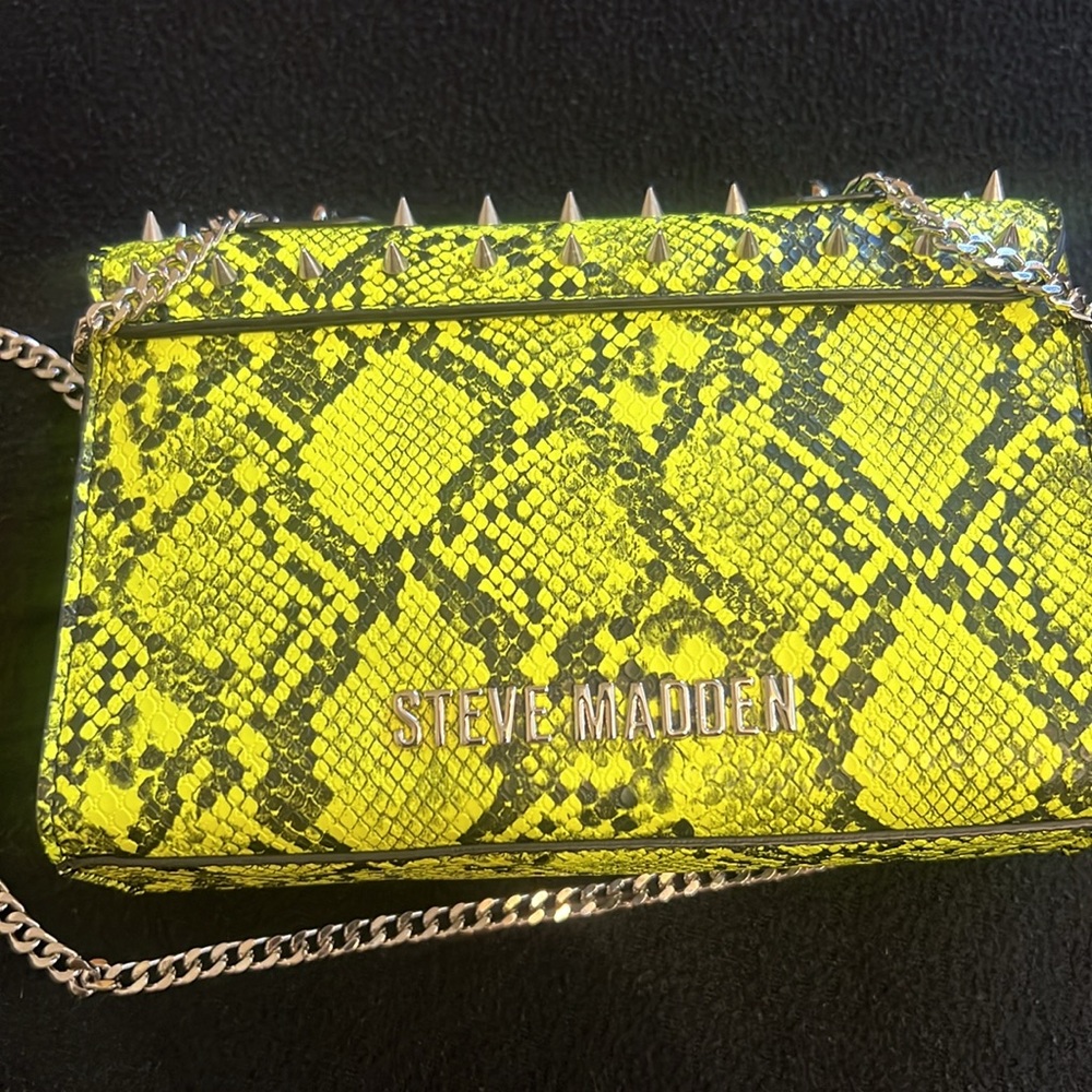 Lime green stud croc 🐊 print Steve Madden purse never used 🔥🔥new without🏷️ - Picture 5 of 8